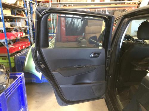 Left rear door PEUGEOT 5008 (0U_, 0E_) 1.6 HDi | BP28539136C4