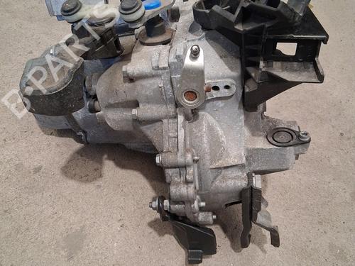 Used Gearbox Gearbox AUDI A4 B5 (8D2) 1.9 TDI (110 hp) 33015079 33015079