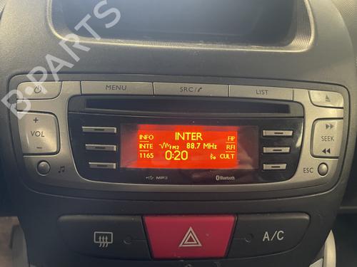 Used Radio TOYOTA AYGO (_B1_) 1.0 (KGB10_, KGB10R) (68 hp) 31624517