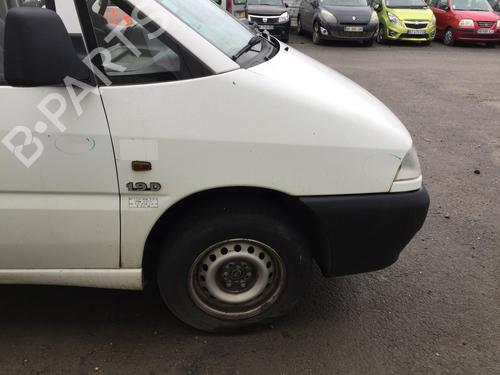 Used Right front fenders CITROËN JUMPY I Van (BS_, BT_, BY_, BZ_) 1.9 D 70 (69 hp) 31354729