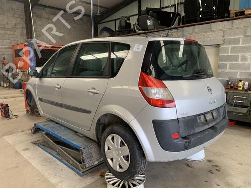 Left headlight RENAULT SCÉNIC II (JM0/1_) 1.6 (JM0C, JM0J, JM1B) | BP26422633C28 