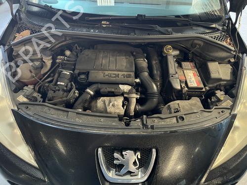 Used Valve cover Valve cover 39396366 39396366