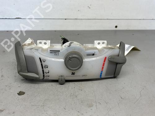 AC-Styringsenhed/Manøvreenhed TOYOTA AYGO (_B1_) 1.0 (KGB10_, KGB10R) (68 hp) 30565951