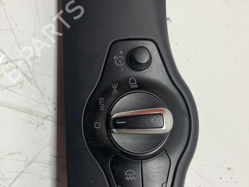Used Headlight switch Headlight switch AUDI A4 B8 Avant (8K5) 2.0 TDI (143 hp) 26428185 26428185