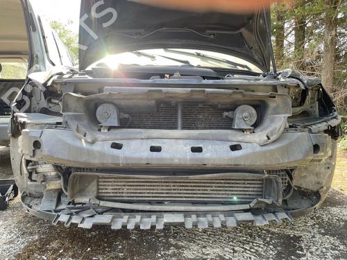 Used Front bumper reinforcement Front bumper reinforcement 36897036 36897036