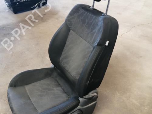 Left front seat PEUGEOT 3008 I MPV (0U_) 2.0 HDi 150 / BlueHDi 150 | BP26426271C15 