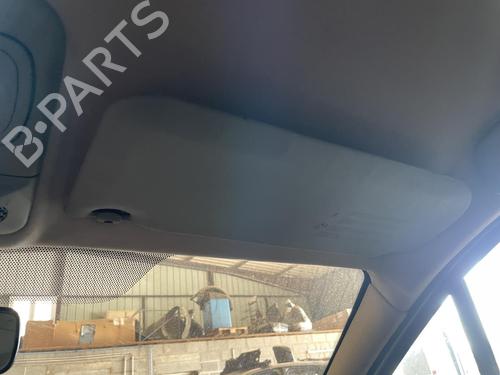 Pare-soleil droit RENAULT SCÉNIC I MPV (JA0/1_, FA0_) 1.9 dCi (JA05, JA1F) (102 hp) 26425511
