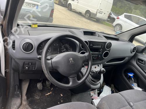 Used Steering column Steering column 36521302 36521302