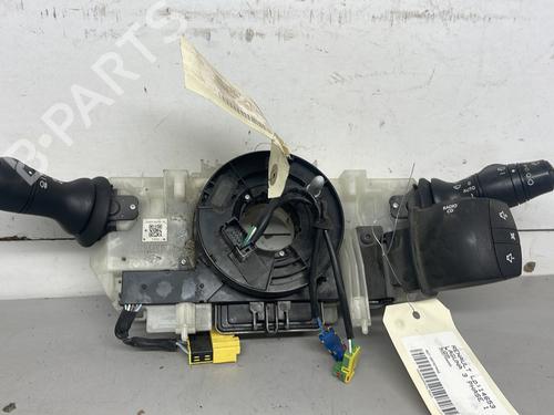 Used Steering column stalk RENAULT LAGUNA III (BT0/1) 1.5 dCi (BT00, BT0A, BT0T, BT1J) (110 hp) 26417386