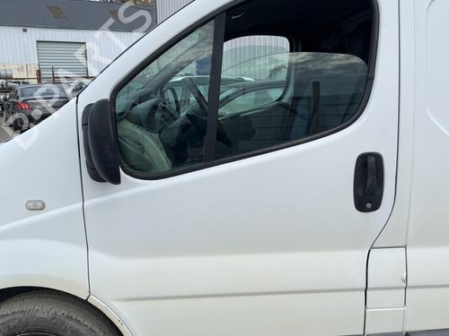 Used Front left lock RENAULT TRAFIC II Bus (JL) 2.0 dCi 90 (JL00, JL01, JL0H, JL0M, JL0P, JL0S) (90 hp) 30394026