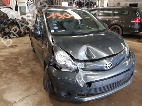 Brugte TOYOTA AYGO (_B1_) 1.0 (KGB10_, KGB10R) (68 hp) 4391540