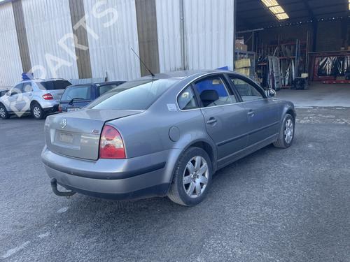 Tanklokket VW PASSAT B5.5 (3B3) 1.9 TDI (130 hp) 26417637