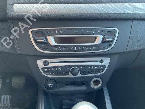 Used Climate control Climate control 37538976 37538976