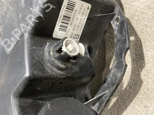 Left headlight PEUGEOT 407 (6D_) 2.0 HDi 135 (6DRHRH, 6DRHRE, 6DRHRG, 6DRHRJ) | BP30882897C28 