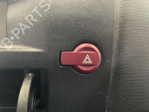 Pulsante luci di emergenza CITROËN C4 I (LC_) 1.6 16V (109 hp) 30815397