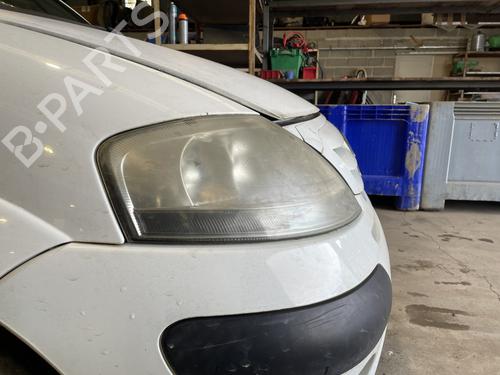 Right headlight CITROËN C3 I (FC_, FN_) 1.4 HDi | BP30791828C29