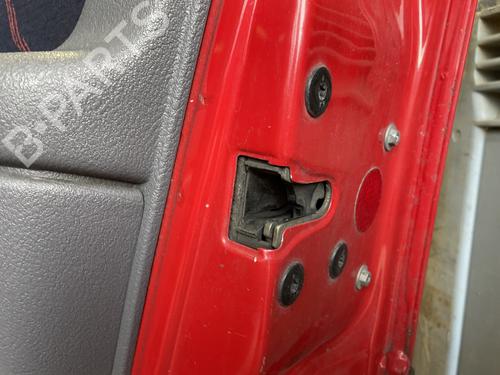 front-right-lock-renault-clio-ii-hatchback-van-sb012_-1998-31904519 main image