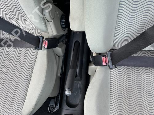 Parkbremsarm/handtak Parkbremsarm/handtak FORD FUSION (JU_) 1.6 TDCi (90 hp) 36442922 36442922