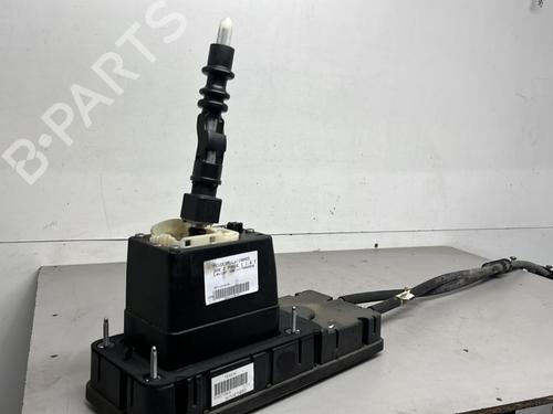 Used Gear lever PEUGEOT 308 II (LB_, LP_, LW_, LH_, L3_) 1.6 THP 125 (125 hp) 29425877