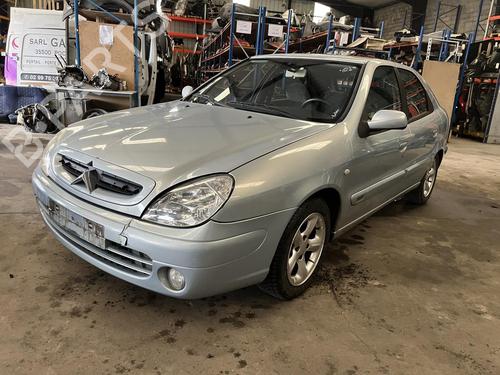 Used Left front fog light CITROËN XSARA (N1) 1.6 16V (109 hp) 30883072