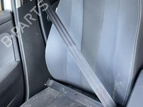 Used Seat buckle RENAULT MEGANE III Hatchback (BZ0/1_, B3_) 1.5 dCi (BZ09, BZ0D, BZ1W, BZ29, BZ14) (110 hp) 26425965