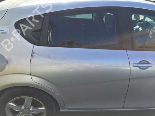 Rear right quarter glass SEAT LEON (1P1) 1.9 TDI | BP29725003C92 