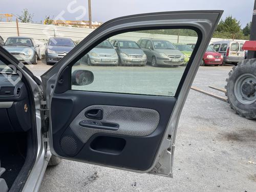 Front right window mechanism RENAULT CLIO II (BB_, CB_) 1.2 (BB0A, BB0F, BB10, BB1K, BB28, BB2D, BB2H, CB0A,... | BP28276805C23 