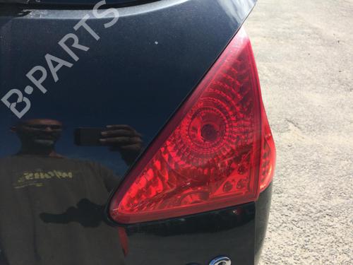 Used Right tailgate light PEUGEOT 3008 I MPV (0U_) 1.6 THP (156 hp) 29144316