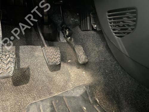 Used Pedal Pedal TOYOTA AYGO (_B1_) 1.0 (KGB10_, KGB10R) (68 hp) 31624542 31624542