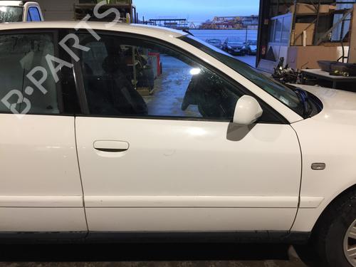 Used Right front window switch Right front window switch AUDI A4 B5 (8D2) 1.9 TDI (116 hp) 31354672 31354672