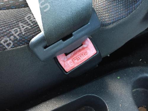 Seat buckle RENAULT CLIO III (BR0/1, CR0/1) 1.4 16V | BP29843502I32 