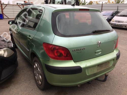 Pare-chocs avant PEUGEOT 307 (3A/C) 2.0 HDi 110 | BP29935805C7