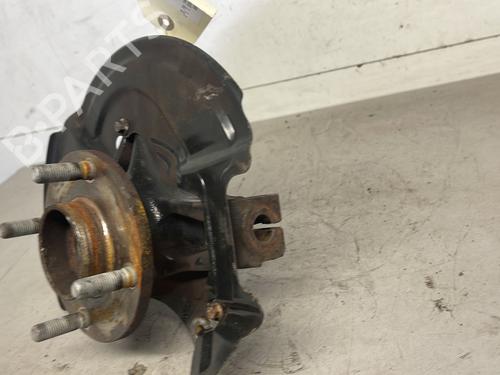Used Left front steering knuckle Left front steering knuckle FORD FIESTA VII (HJ, HF) 1.1 Ti-VCT (86 hp) 26415025 26415025