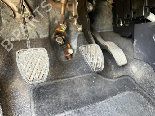 Pedal Pedal NISSAN MICRA IV (K13K, K13KK) 1.2 DIG-S (98 hp) 36752576 36752576
