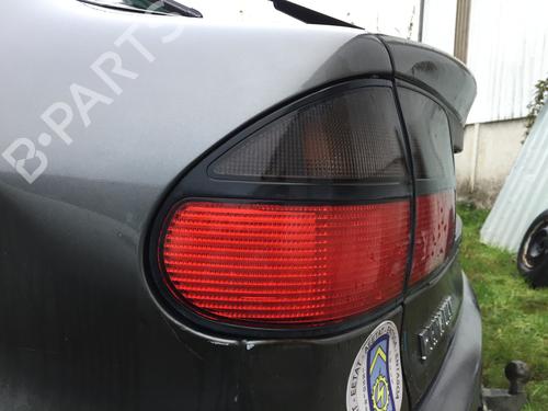 Used Left taillight Left taillight RENAULT LAGUNA I (B56_, 556_) 2.0 (B56C/H/N) (113 hp) 30702601 30702601