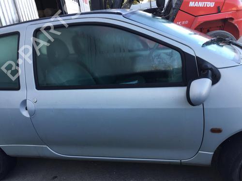 Używane Zamek drzwi przednich prawych RENAULT TWINGO I (C06_) 1.2 (C066, C068) (58 hp) 29615585