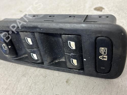 Used Switch Switch CITROËN C5 III (RD_) 1.6 HDi 110 (RD9HZC) (109 hp) 33180844 33180844