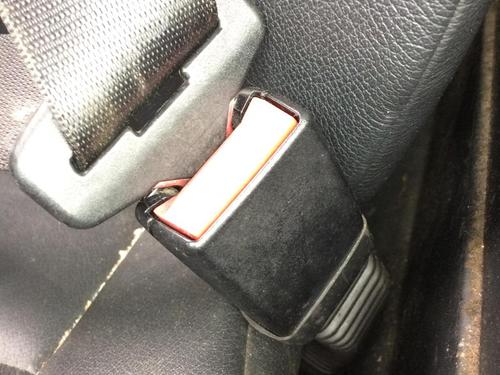 seat-buckle-bmw-x3-e83-2003-2004-2005-2006-2007-2008-2009-2010-2011-26417668 main image