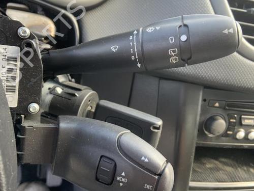 Used Steering column stalk Steering column stalk PEUGEOT 207 (WA_, WC_) 1.4 HDi (68 hp) 26428112 26428112