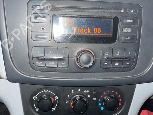 Left front window switch DACIA SANDERO II 1.2 | BP26412618I27 - Image 3