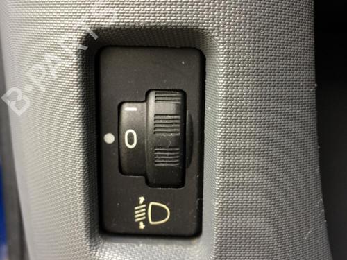 Used Headlight switch PEUGEOT 107 (PM_, PN_) 1.4 HDi (54 hp) 26412117