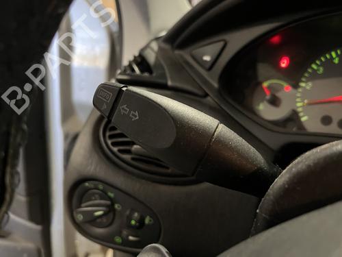 Used Switch FORD FOCUS I (DAW, DBW) 1.6 16V (100 hp) 30819648