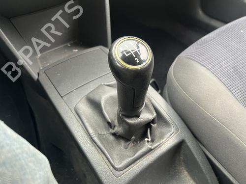 Used Gear lever Gear lever VW POLO IV (9N_, 9A_) 1.4 TDI (70 hp) 39396576 39396576