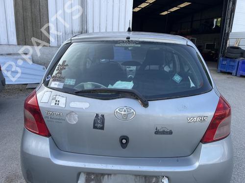 Used Tailgate TOYOTA YARIS (_P9_) 1.4 D-4D (NLP90_, NLP90R) (90 hp) 26599137