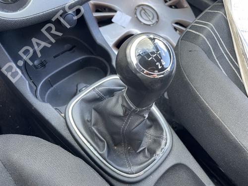Used Gear lever Gear lever OPEL CORSA D (S07) 1.3 CDTI (L08, L68) (90 hp) 31917150 31917150