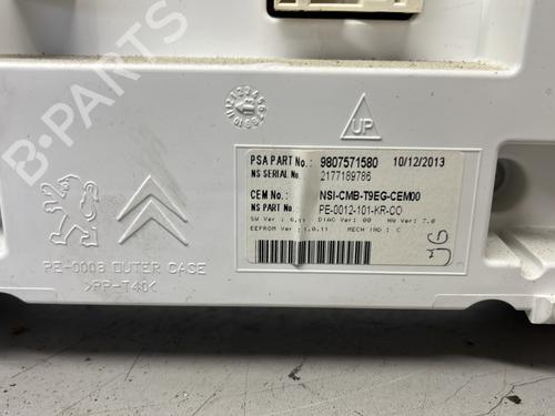 Used Instrument cluster Instrument cluster 29425830 29425830