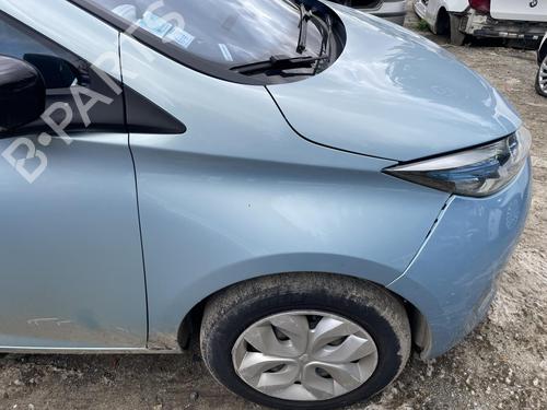 guarda-lamas-direito-renault-zoe-bfm_-2012-39110926 main image