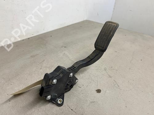 Pedal Pedal TOYOTA URBAN CRUISER (_P1_) 1.33 (NSP110_, NSP110R) (99 hp) 33945842 33945842