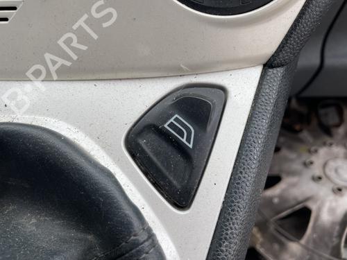 Used Right front window switch Right front window switch FORD KA (RU8) 1.3 TDCi (75 hp) 33722795 33722795