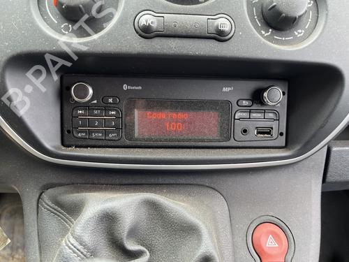 radio-renault-kangoo-express-fw01_-2008-38924275 main image